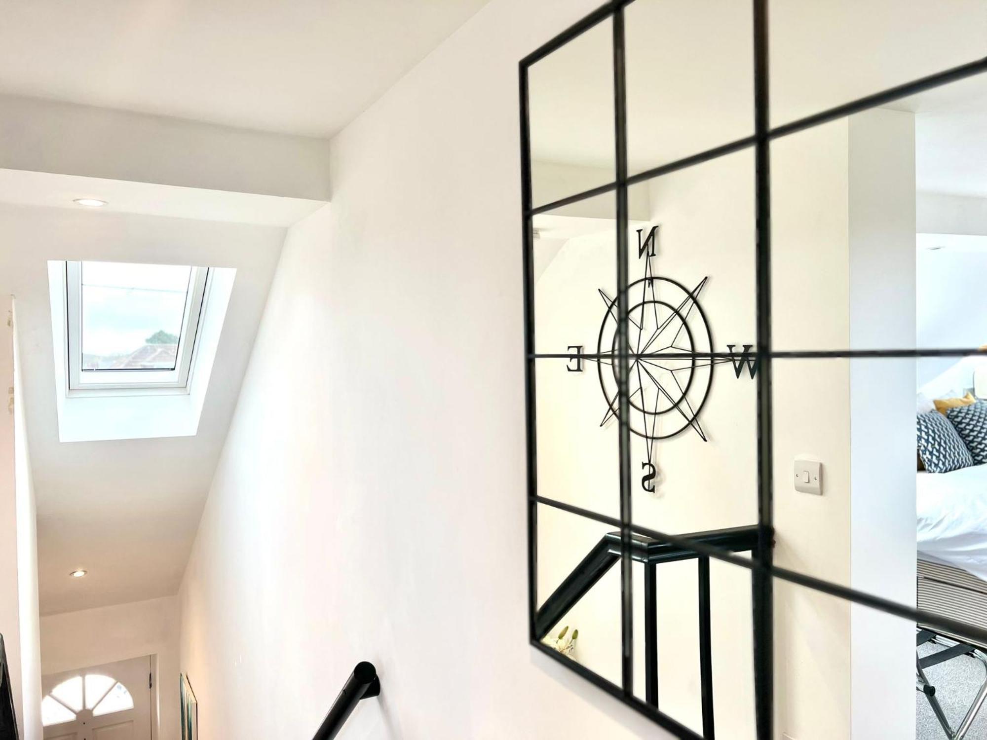 Seascape - Stylish Modern Apartment Barton on Sea Exterior photo